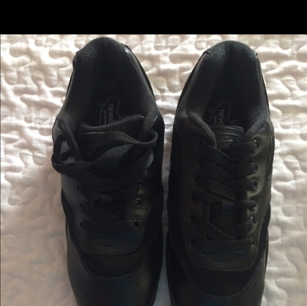 Dance sneakers
